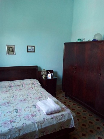 'Habitacion 2' Casas particulares are an alternative to hotels in Cuba.